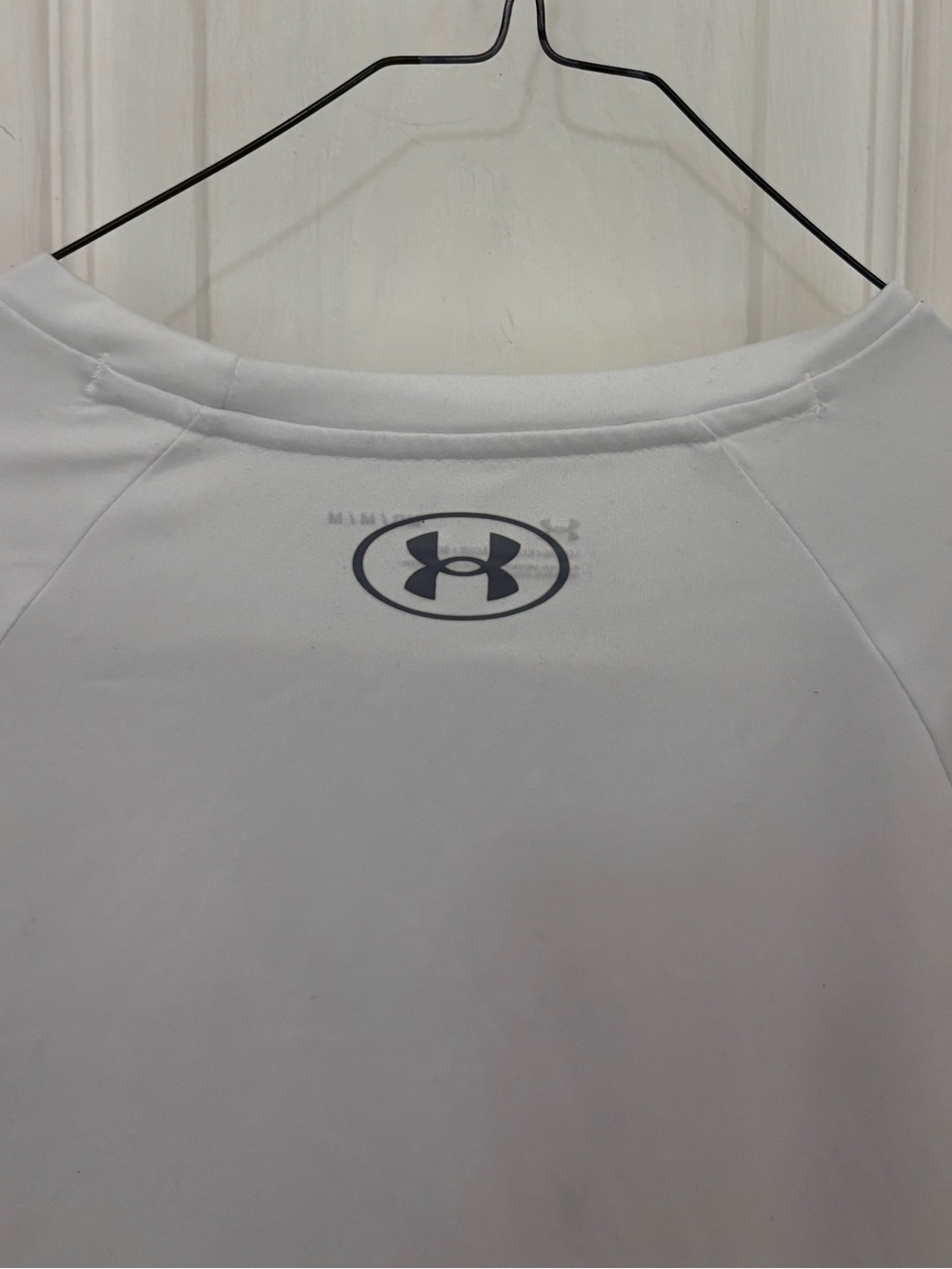 Under Armour Kiawah Island Golf Resort Athletic Style Long Sleeve Shirt - Picture 5 of 5